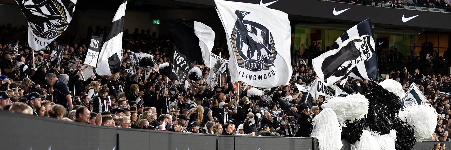 Collingwood cheer squad
