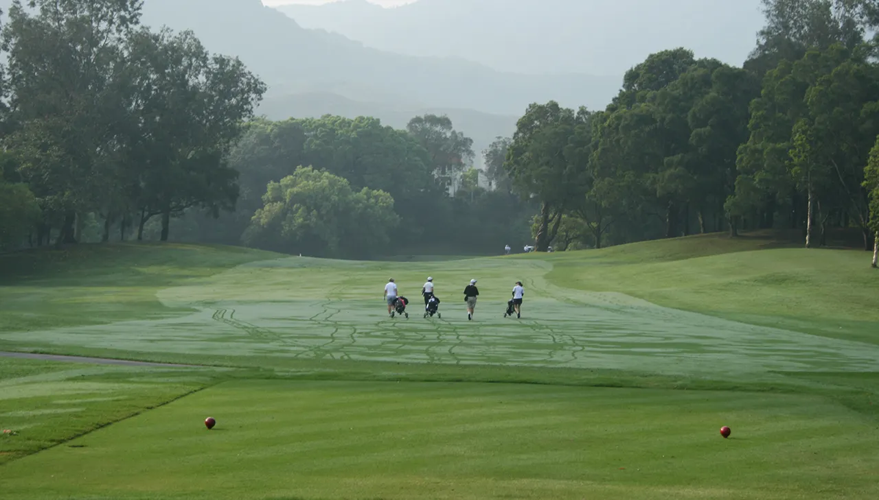 Golf courses 2_MCC Golf Course Offers_PageBanner_Desktop.webp