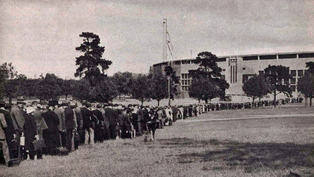 A queue leading into the MCC Members' Reserve at the MCG in 1937 A queue leading into the MCC Members' Reserve at the MCG in 1937