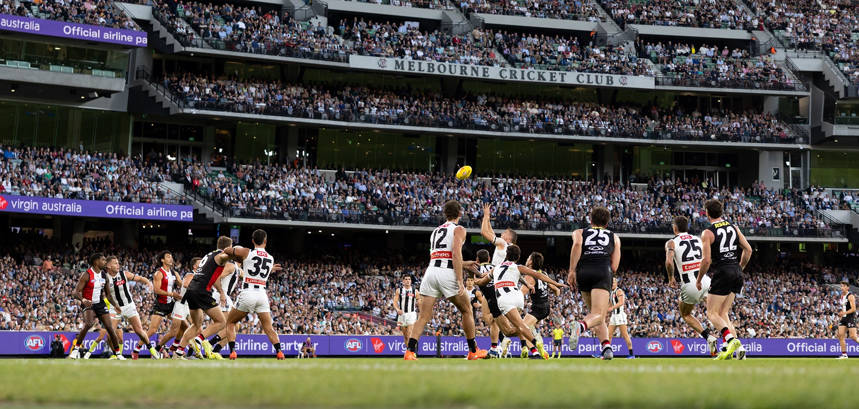 St Kilda and Collingwood AFL match in front of full Members' Reserve