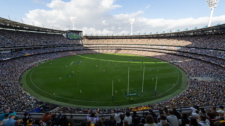 Large afternoon crowd at MCG AFL match