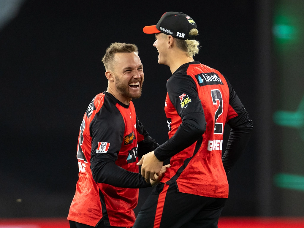 Melbourne Renegades MCC Dual Membership Melbourne Renegades players celebrate during a match at the MCG